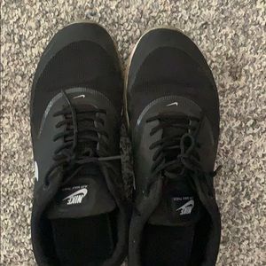 Black Nike Air Max Thea